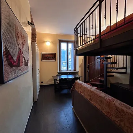 Cozy Near Dergano Metro Station Appartamento